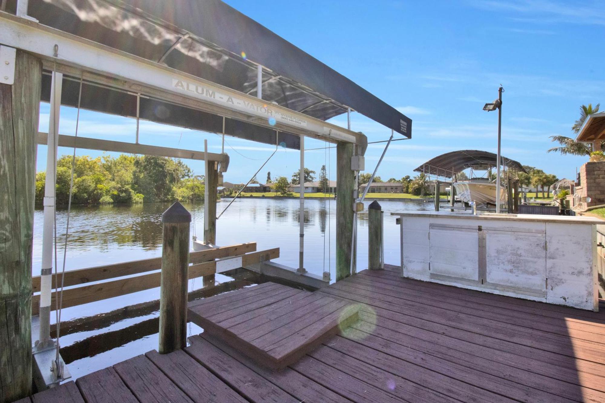 Pet Friendly Canal Front 3-Bedroom Grand Villa With Pool, Linai And Dock Порт-Шарлотт Экстерьер фото